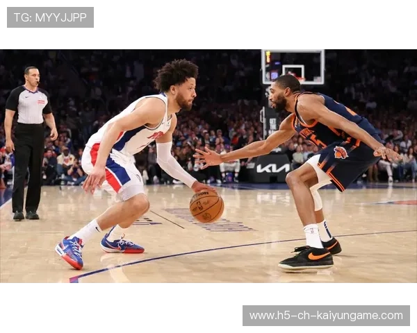 坎宁安连续助攻撕裂防线